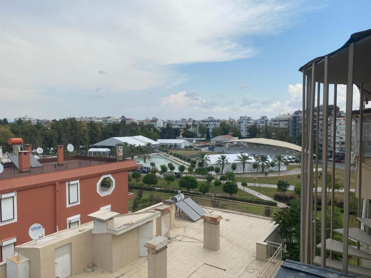 In The Middle Hotel Antalya Exterior foto